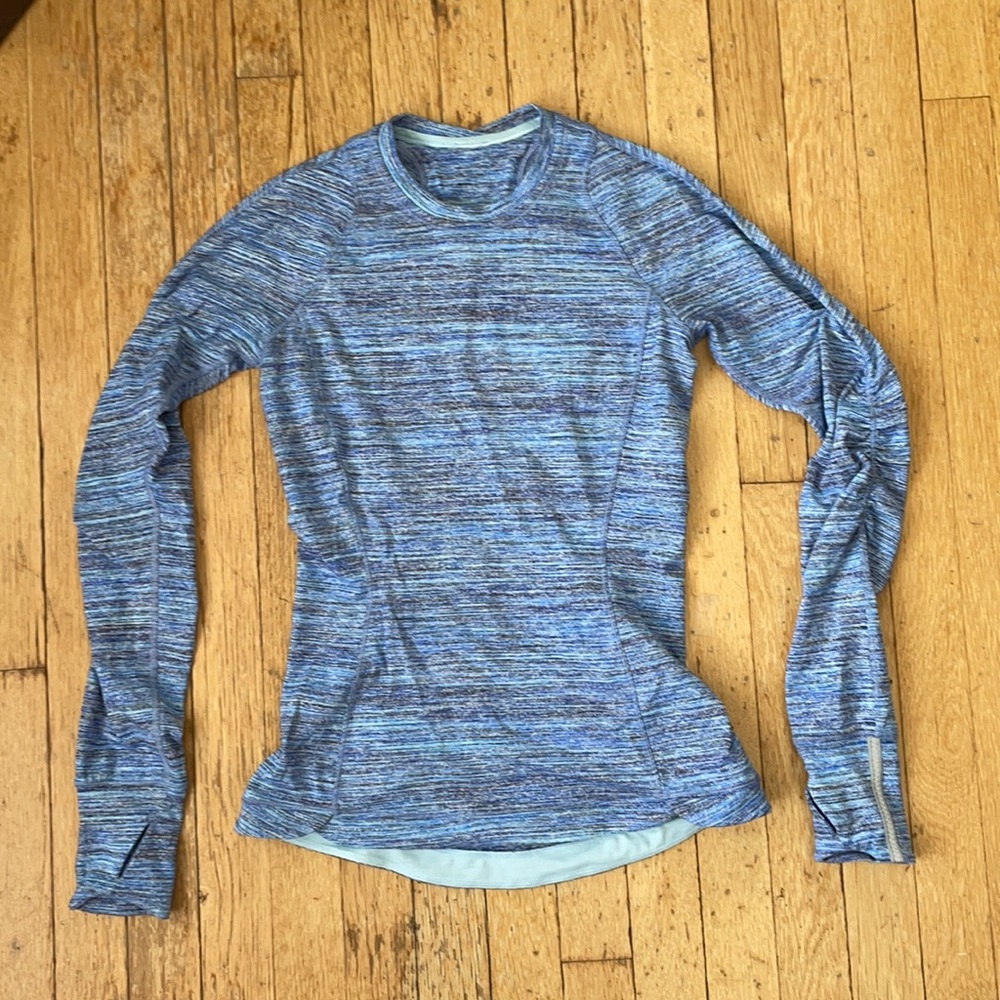 Lululemon runderful long sleeve heathered blue space dye size 4 EUC